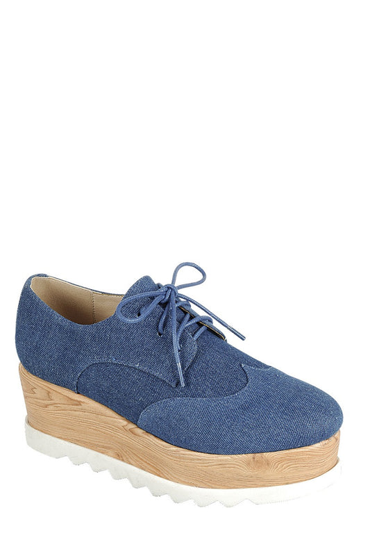 Ladies fashion lace up oxford, closed almond toe, tractor wedge flatform, lace up closure